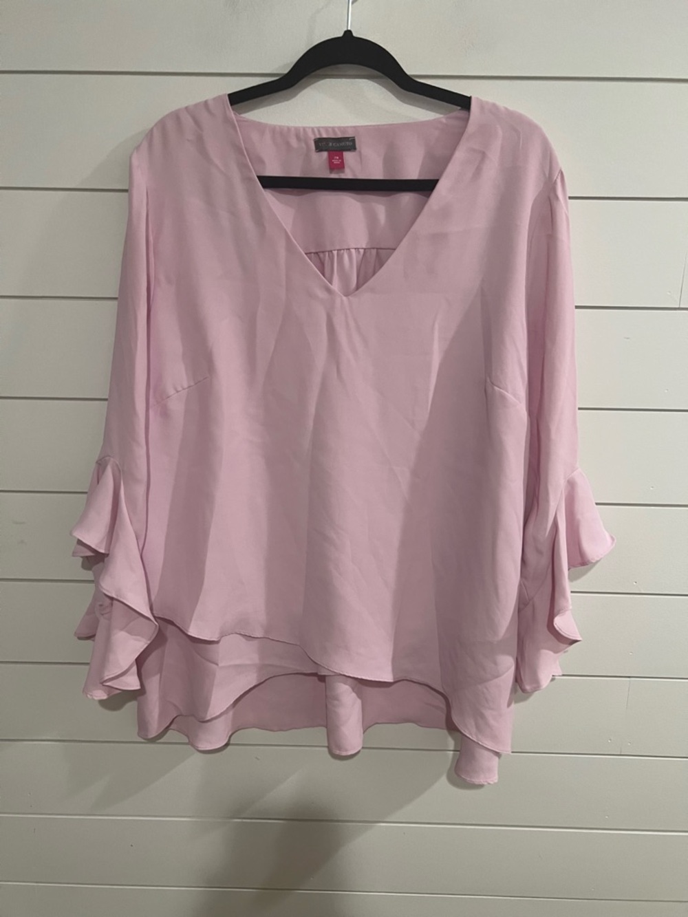 Vince Camuto Soft Pink V-Neck Ruffle Sleeve Blouse